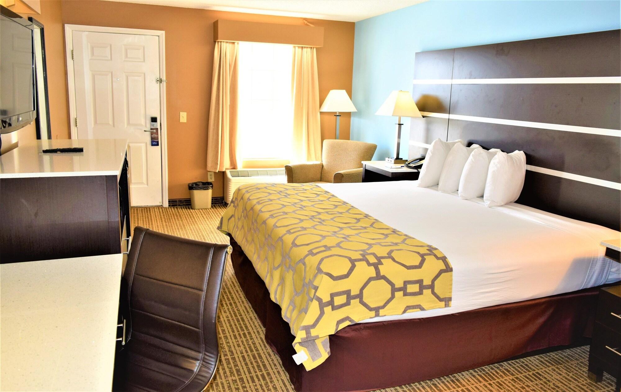 Baymont By Wyndham Forest City Extérieur photo